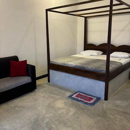 Moxy Bay Arugambay Hotel อารูกัมเบย์ ภายนอก รูปภาพ