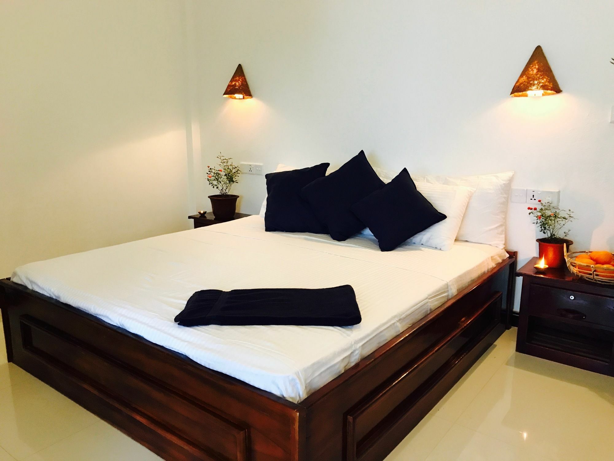 Moxy Bay Arugambay Hotel อารูกัมเบย์ ภายนอก รูปภาพ